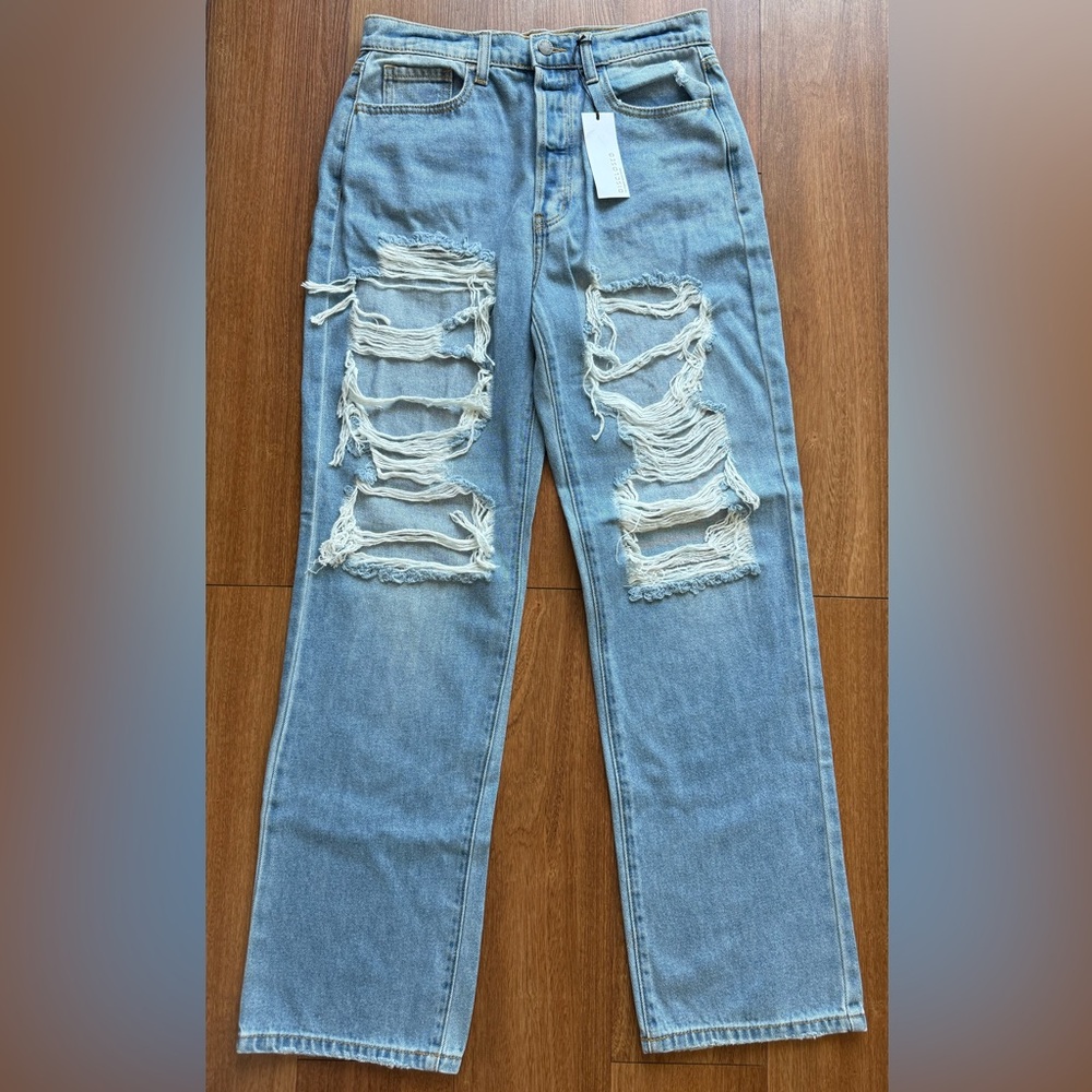 NWT Disclosed Light Blue Distressed Super High-Rise Dad Jeans
